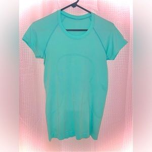 lululemon Swiftly Tech Short-Sleeved Shirt 2.0